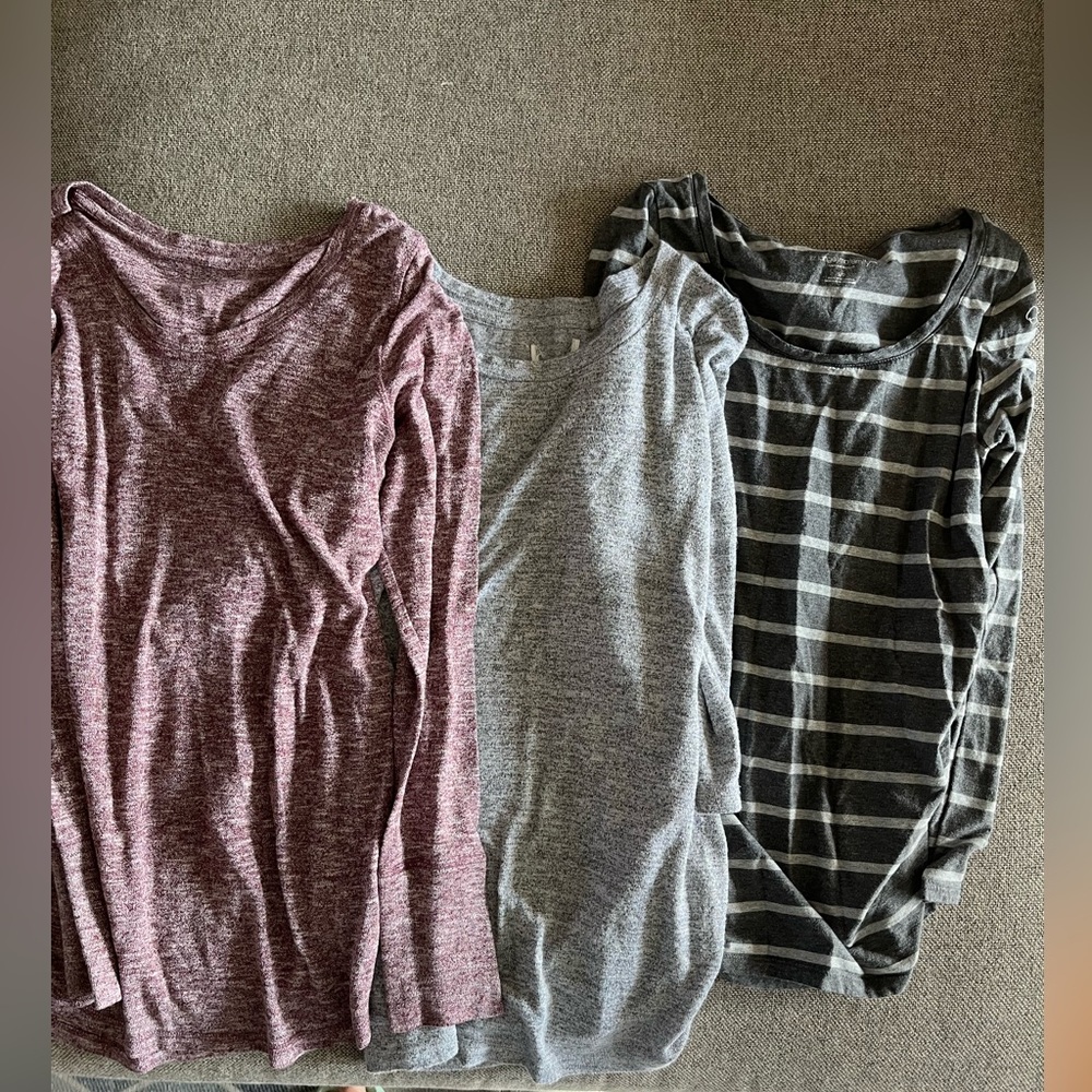 Maternity Shirts/Sweaters